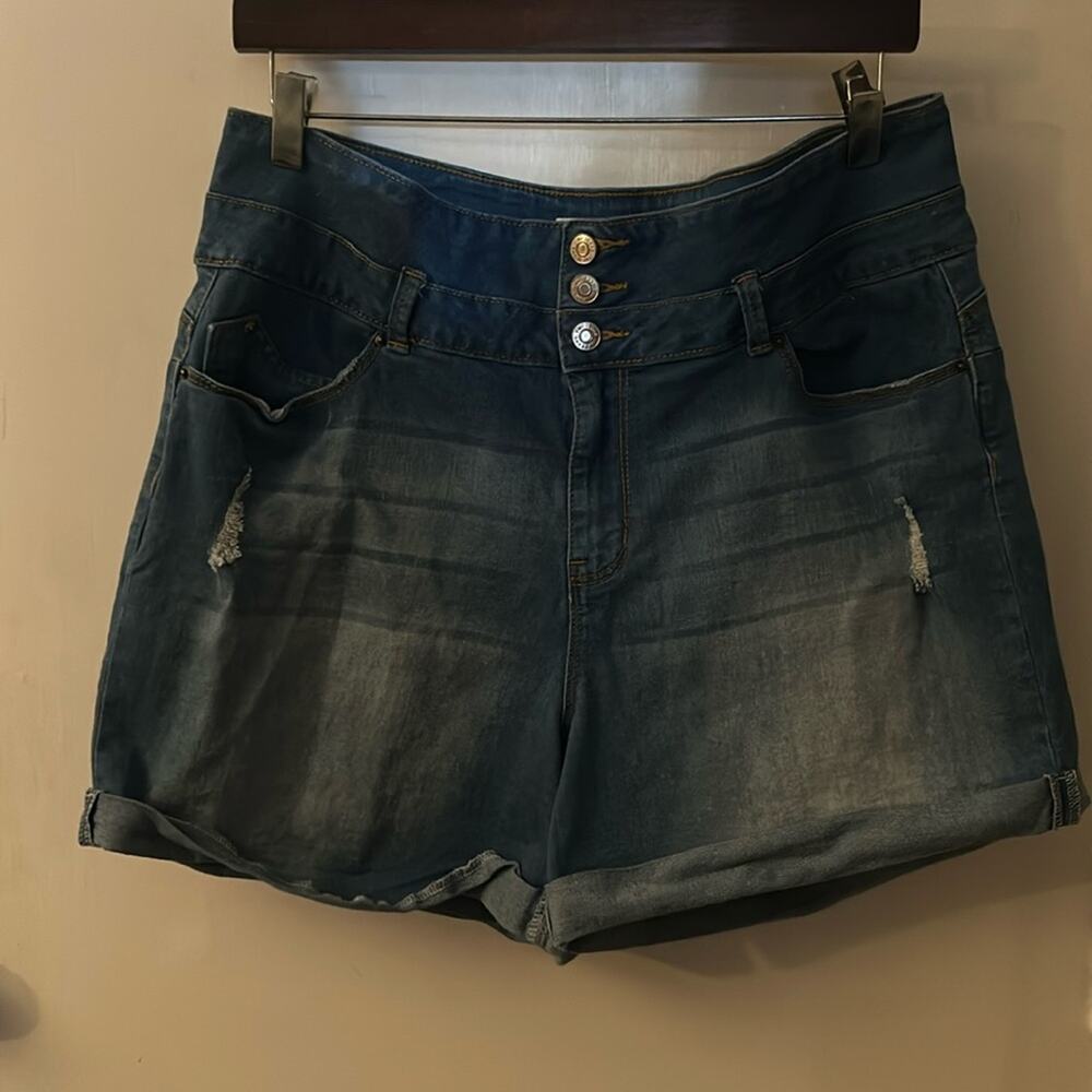 YMI Curvy Fit Blue Denim Short Plus Size 19/34 Costal Cowgirl Festival Y2K Retro
